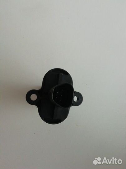 Датчик массового расхода воздуха(дмрв) опель
