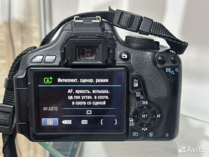 Canon EOS 600d kit 18-135