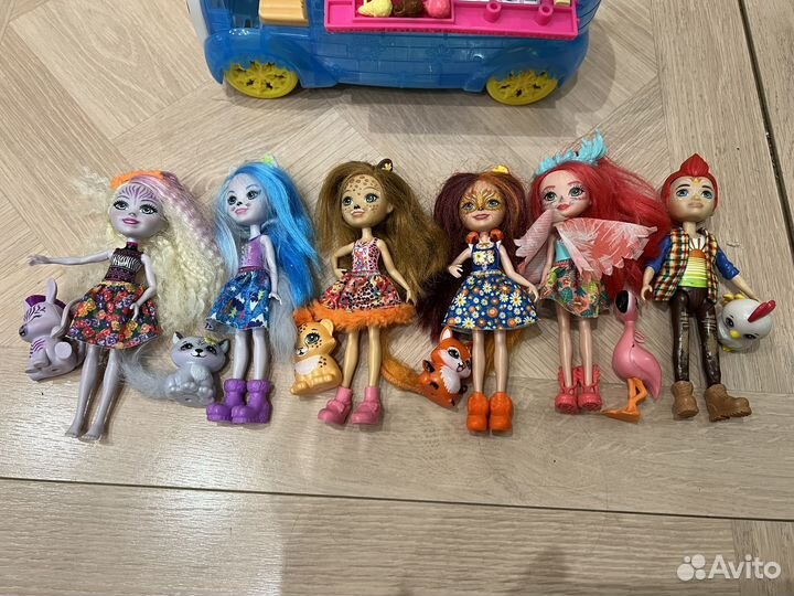 Куклы Энчантималс и фургон с мороженным