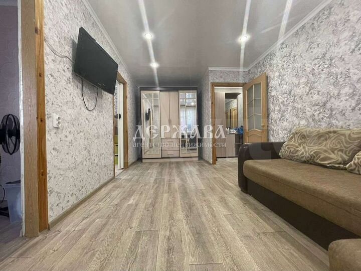 3-к. квартира, 46,7 м², 2/5 эт.