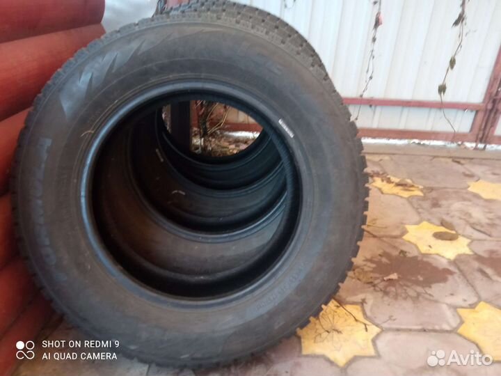 Pirelli Formula Ice 215/65 R16 98T