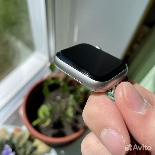 Apple watch SE 2nd Gen 40mm