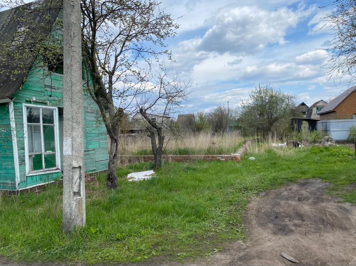 Дача 30 м² на участке 10 сот.