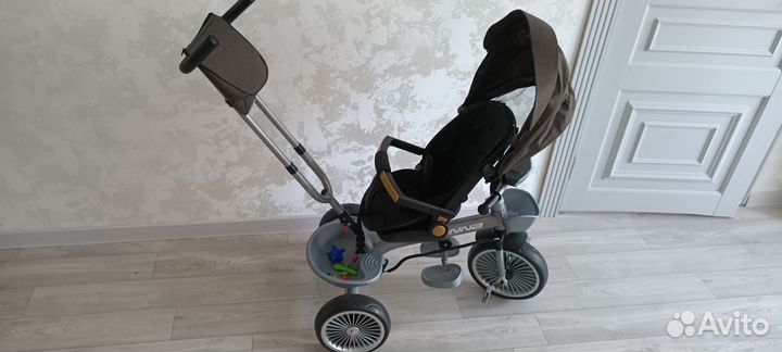 Детский трехколесный велосипед новый