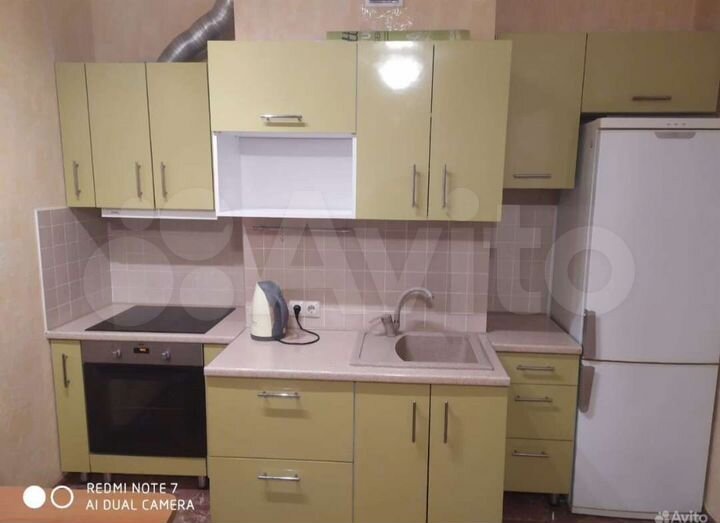 2-к. квартира, 36 м², 3/17 эт.