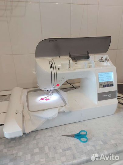 Швейная машина Brother