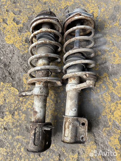 Стойки ваз 2114