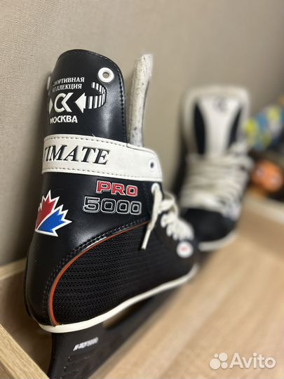 Коньки хоккейные для мальчика, мужчины 39 размер