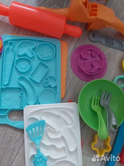 Два набора play-doh