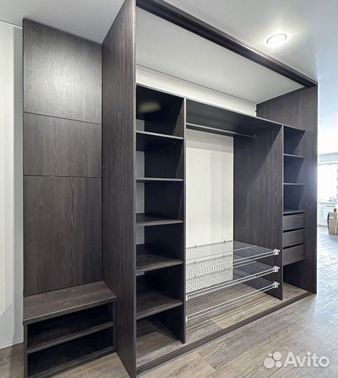 L8W31 Шкаф купе