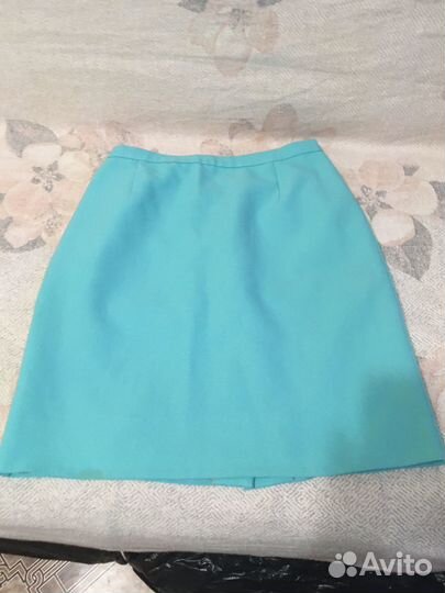 Костюм женский с юбкой нарядный