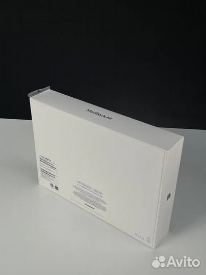 MacBook Air 8/256 GB