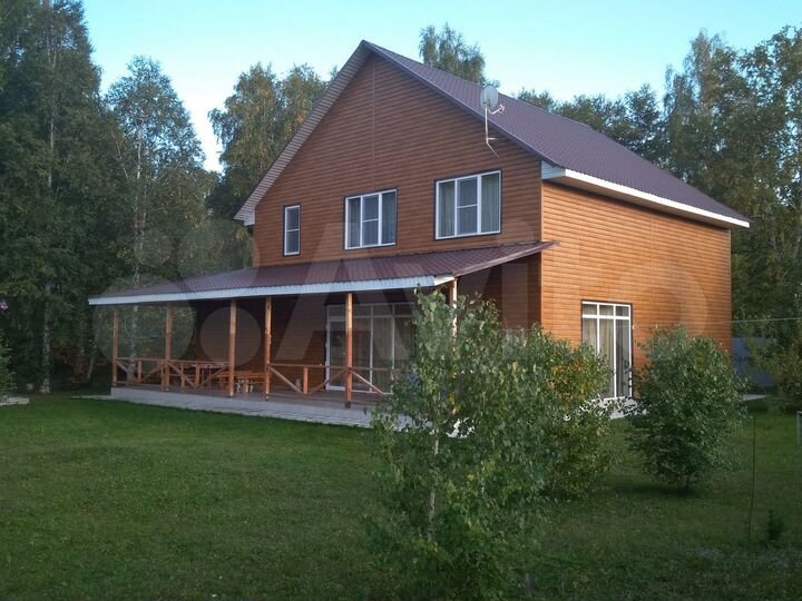 Дом 240 м² на участке 18 сот.