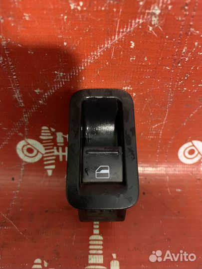 Volkswagen Polo Кнопка стеклоподъемника