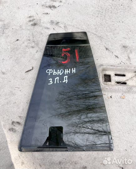 Форточка задней двери Ford Fusion