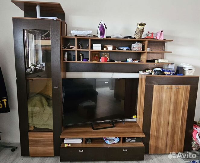 Стенка в гостиную