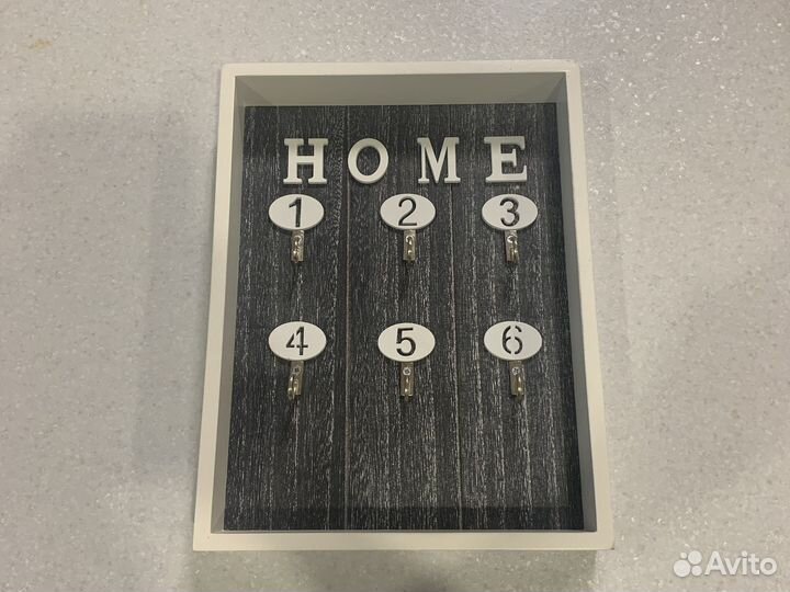 Ключница настенная