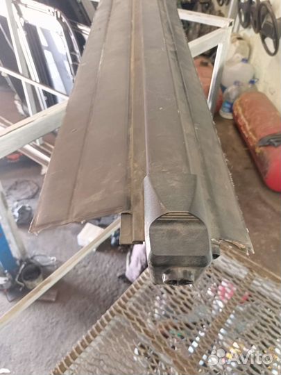 Полка, шторка багажника УАЗ Патриот 2012гв