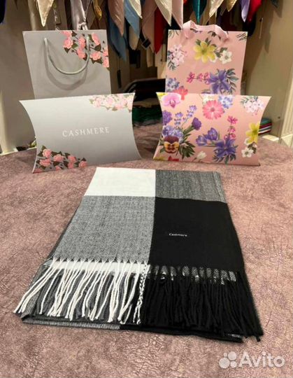 Шарфы платки палантины кашемир