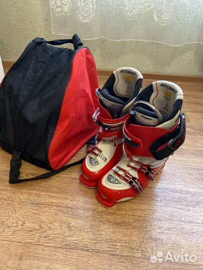 Горнолыжные ботинки мужские 42 Atomic