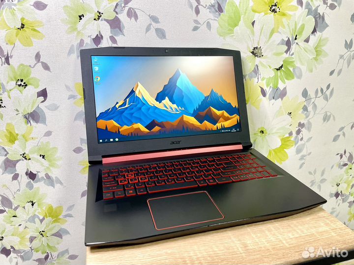 Игровой ноутбук Acer AN515-31/ Core i5