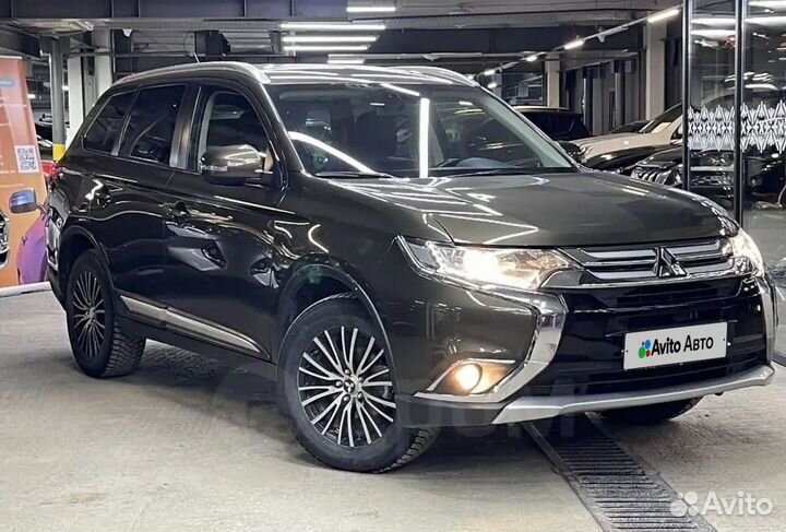 Mitsubishi Outlander 2.4 CVT, 2016, 128 000 км