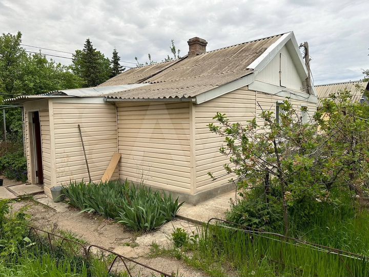 Дом 54 м² на участке 5 сот.