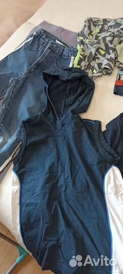 Вещи и обувь пакетом мальчику 6-8лет