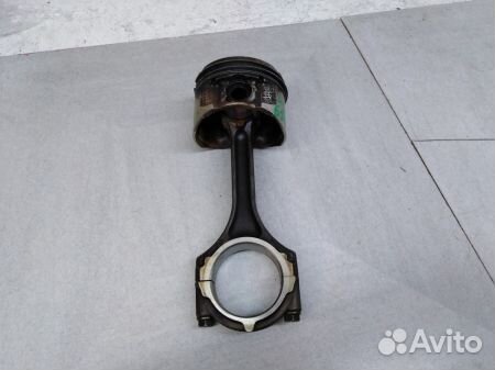 Поршень с шатуном Рено
