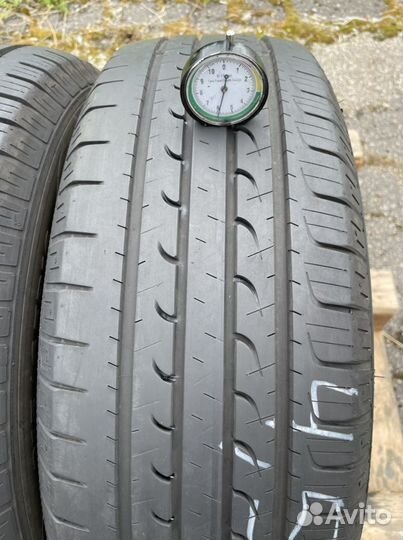 Goodyear EfficientGrip SUV 4x4 215/65 R16