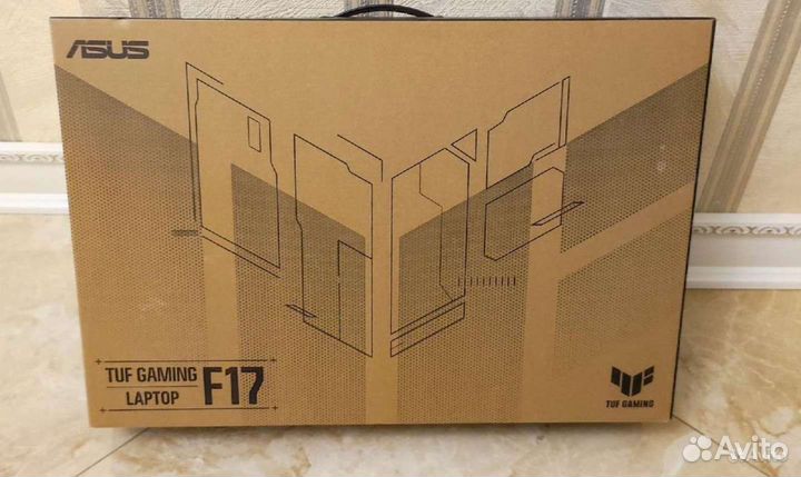 Новый Asus 17.3