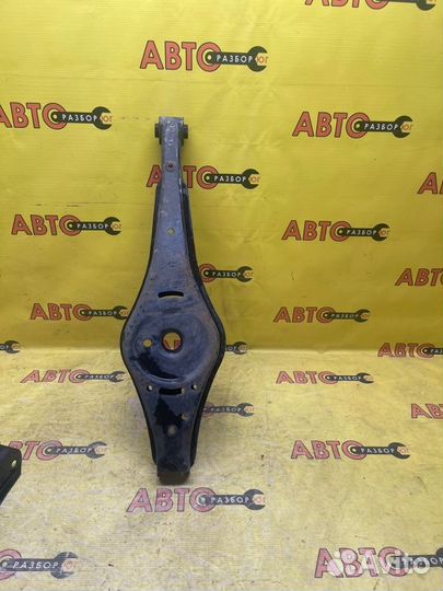 Рычаг подвески задний правый Skoda Octavia A5 cdab