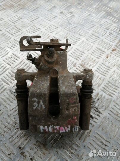 Суппорт задний левый Renault Megane 3 KZ0U 1.6 K4M