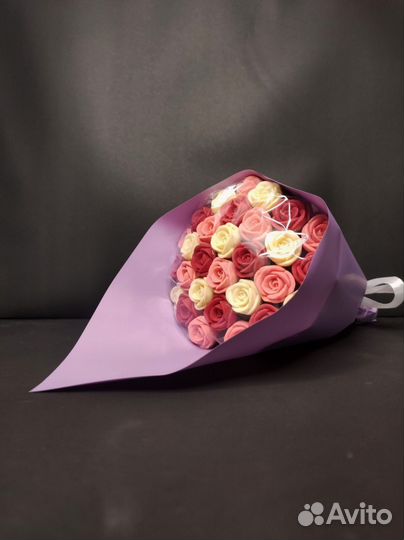 Розы из Белого Шоколада - 29 шт в Букете