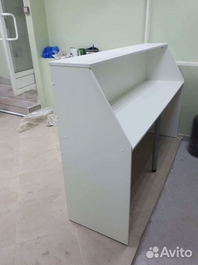 Стойка Ресепшн