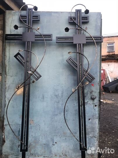 Ритульные столики, лавочки, цветники, вазоны