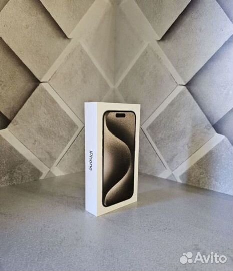 iPhone 15 Pro, 128 ГБ