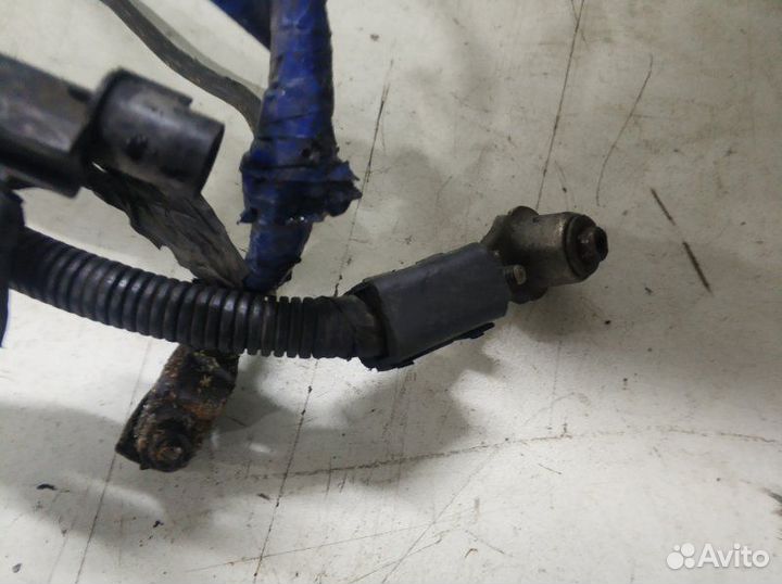 Клемма аккумулятора Hyundai Elantra 3 XD 1.6