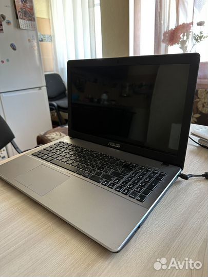 Ноутбук asus x550ze