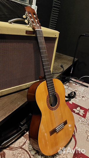 Классическа гитара yamaha C 45