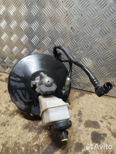 Вакуумный усилитель тормозов Renault Clio 2