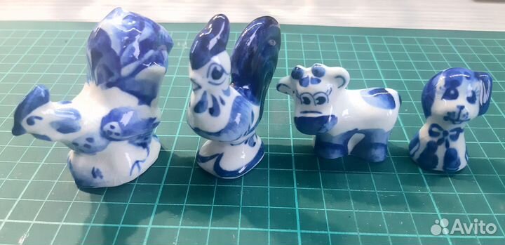 Фигурки животных гжель