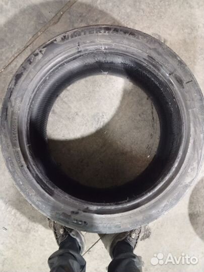 Zmax Winterhawke II 295/40 R21