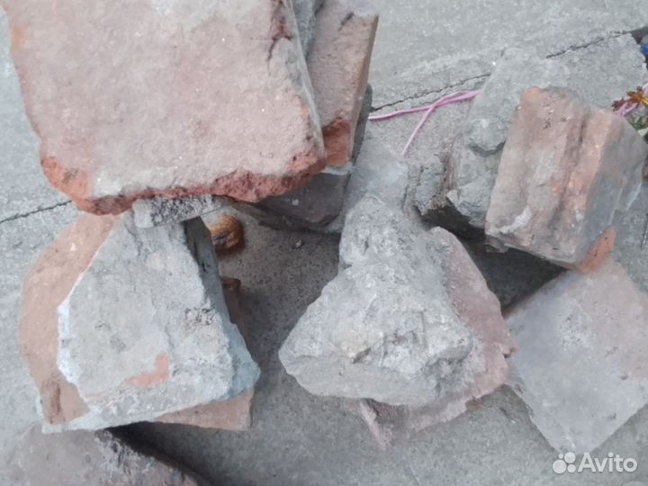 Битый кирпич бесплатно