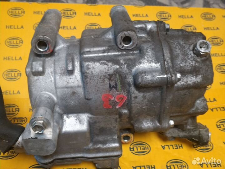 Компрессор кондиционера Toyota Prius 30