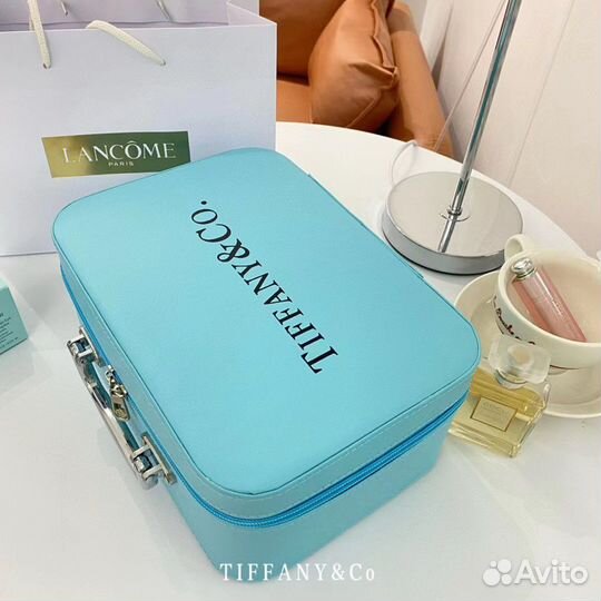 Чемодан бокс Тиффани и Ко Tiffany & Co