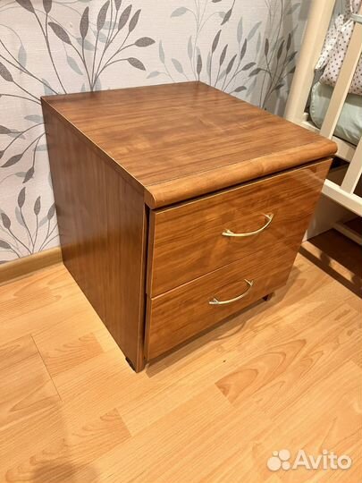 Тумба прикроватная бу