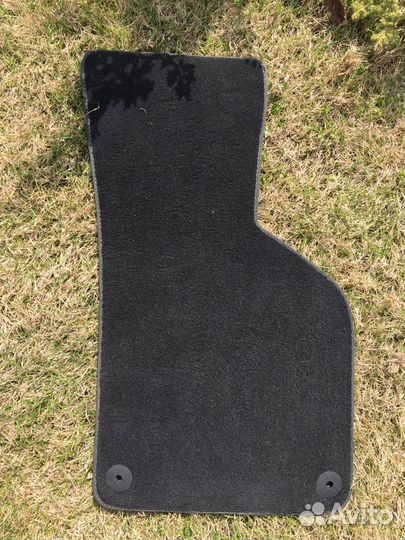 Продам коврики на фольксваген