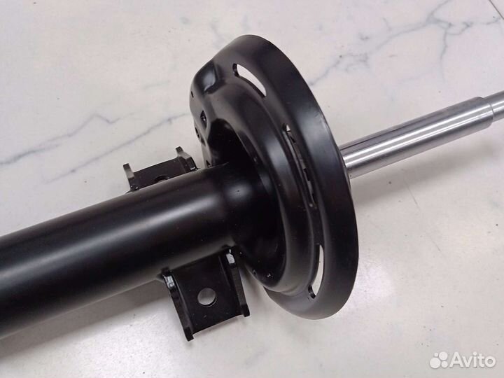 Амортизатор передний Mercedes-Benz GLK