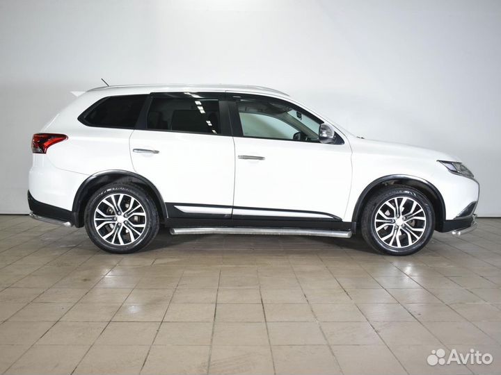 Mitsubishi Outlander 2.4 CVT, 2015, 146 626 км
